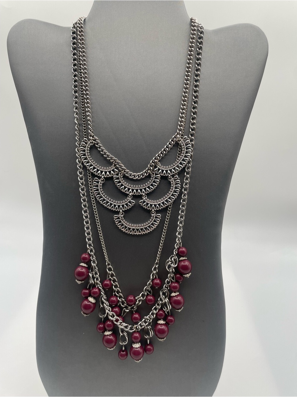 Banana Republic Collar Necklace. Unbranded Purple Colored Beads Fringe Necklace